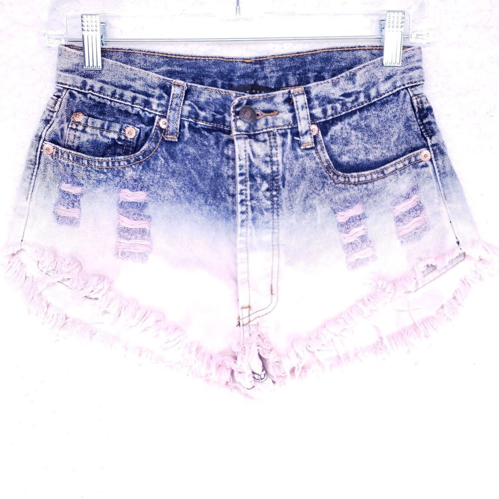 Signature 8 Blue to Pink Cheeky Button Fly Jean Shorts Womens Size S Denim Pants